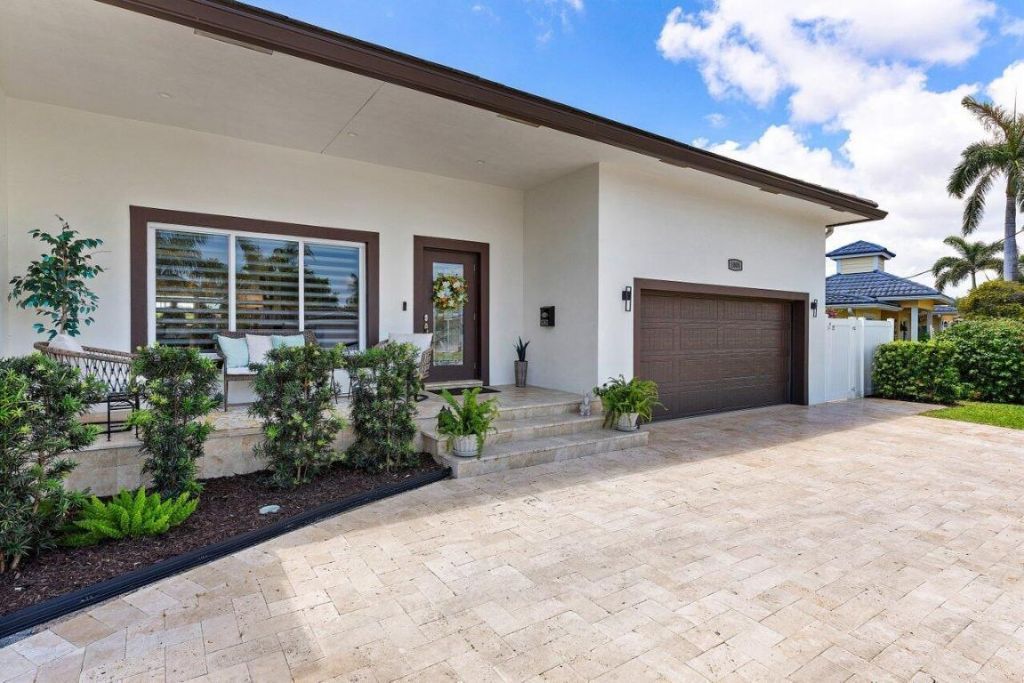 1008 SE 10th Court, Deerfield Beach, FL 33441 Photo