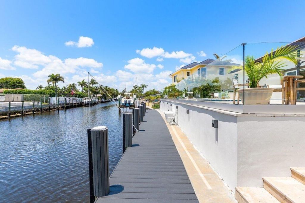 1008 SE 10th Court, Deerfield Beach, FL 33441 Photo