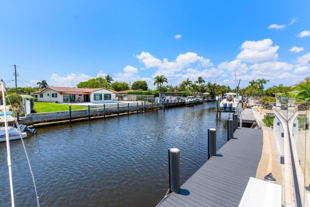 1008 SE 10th Court, Deerfield Beach, FL 33441 Photo