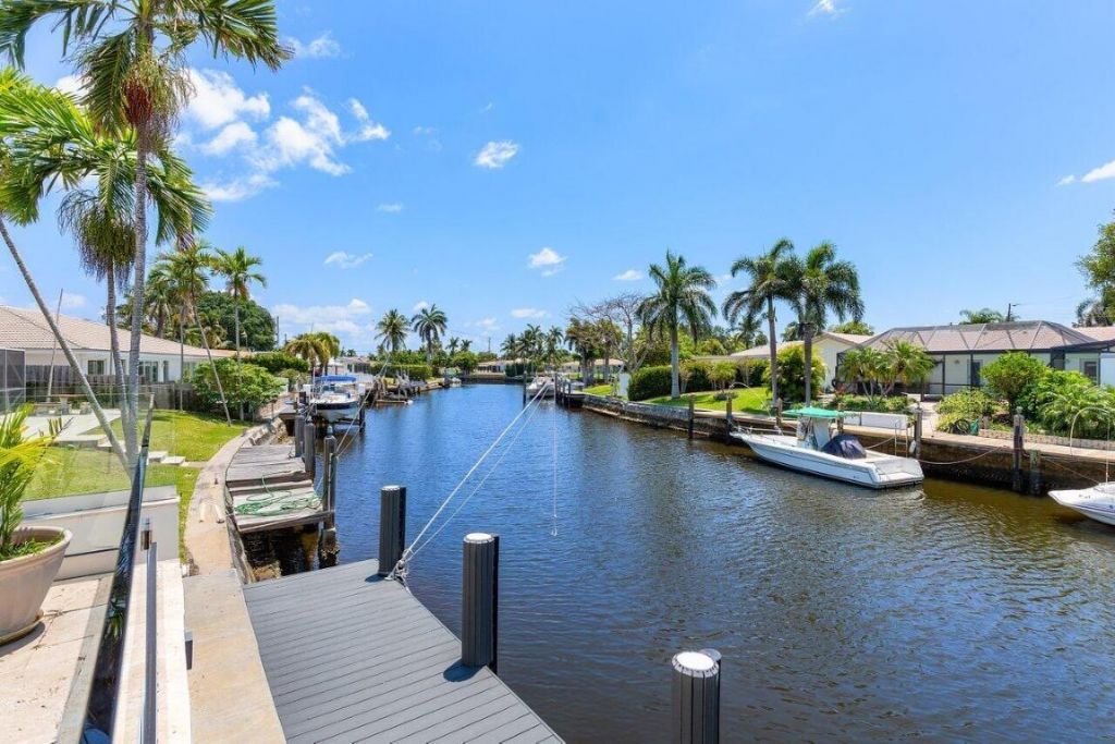 1008 SE 10th Court, Deerfield Beach, FL 33441 Photo