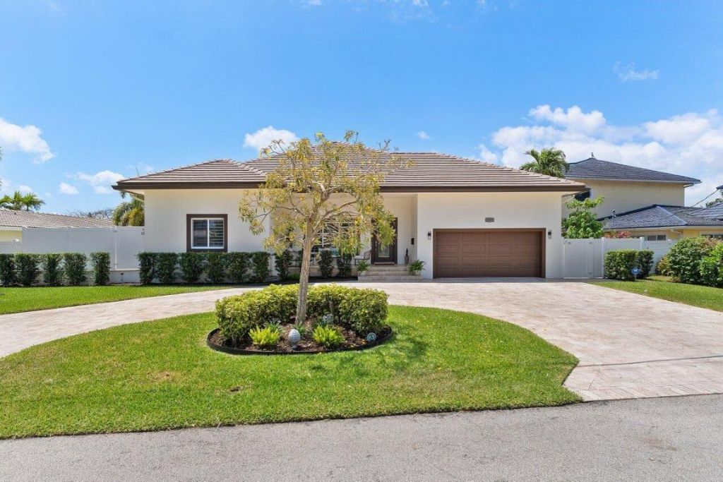 1008 SE 10th Court, Deerfield Beach, FL 33441 Photo