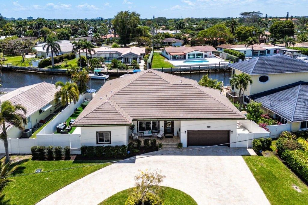 1008 SE 10th Court, Deerfield Beach, FL 33441 Photo