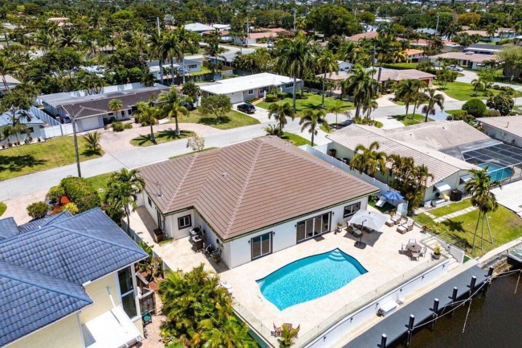 1008 SE 10th Court, Deerfield Beach, FL 33441 Photo