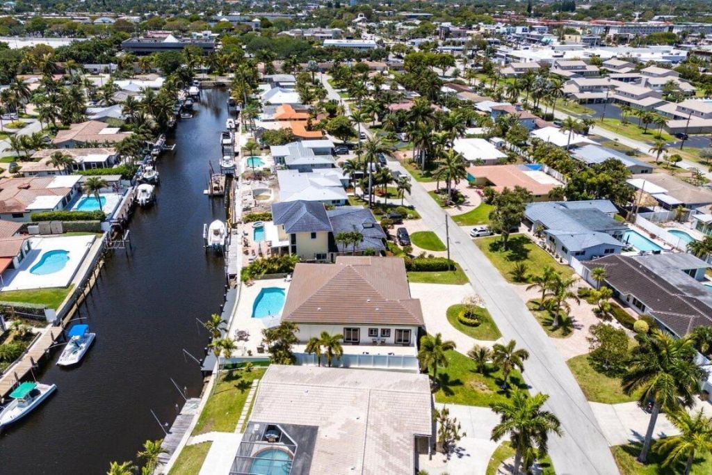 1008 SE 10th Court, Deerfield Beach, FL 33441 Photo