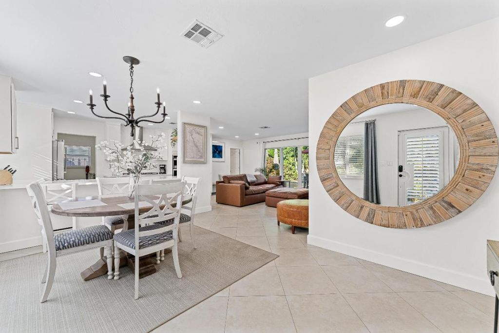 429 Inlet Road, North Palm Beach, FL 33408 Photo