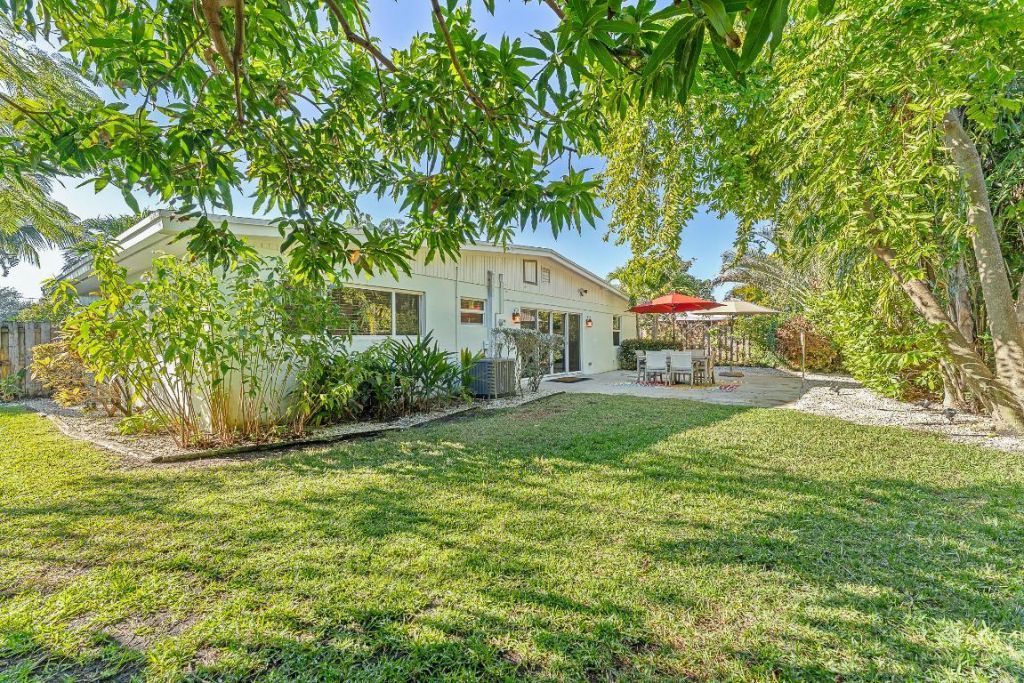 429 Inlet Road, North Palm Beach, FL 33408 Photo