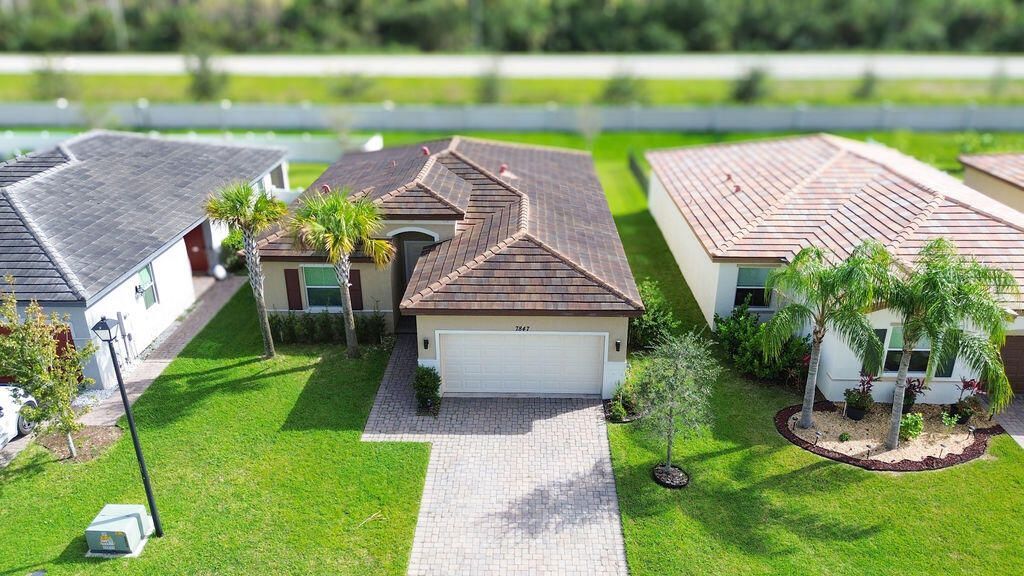 7847 NW Greenbank Circle, Port Saint Lucie, FL 34987 Photo