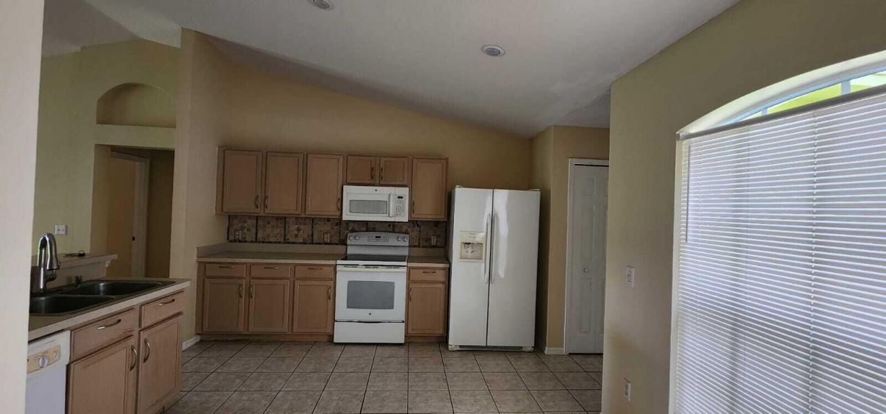 6122 NW E Deville Circle, Port Saint Lucie, FL 34986 Photo