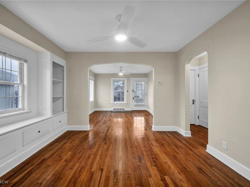 8012 Spring Garden Road, Parma, OH 44129 Photo 5