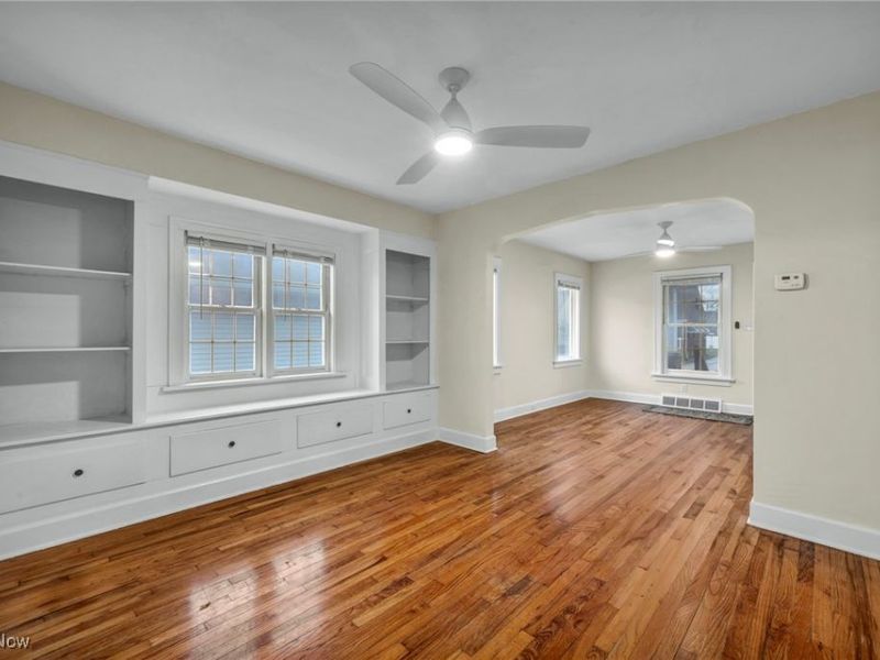 8012 Spring Garden Road, Parma, OH 44129 Photo 7