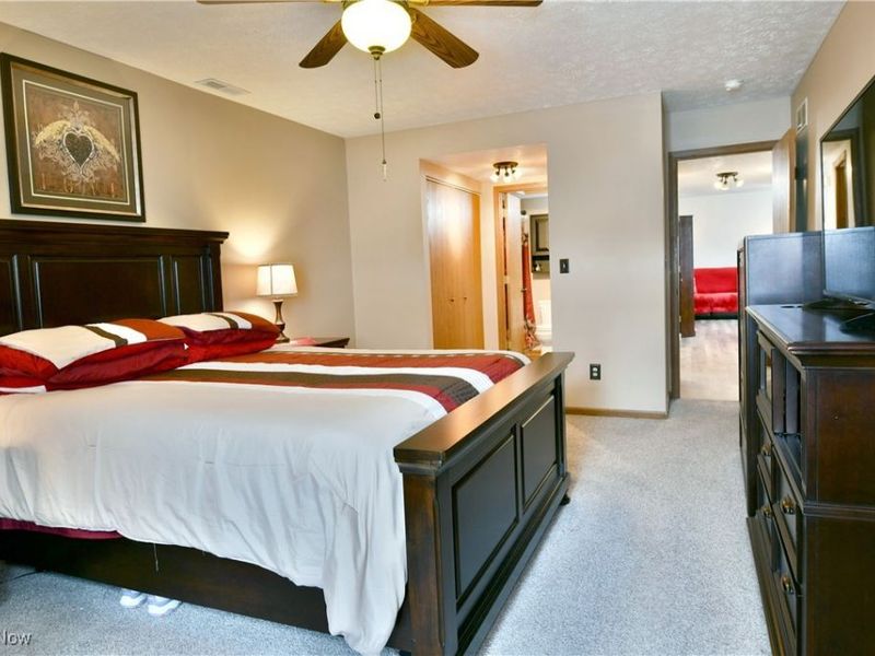 3394 Ivy Hill Circle, Unit E, Cortland, OH 44410 Photo 25