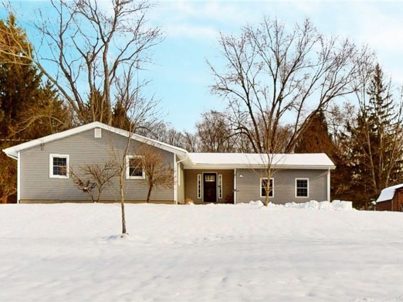 14137 Fairgate Boulevard, Newbury, OH 44065 Photo 1