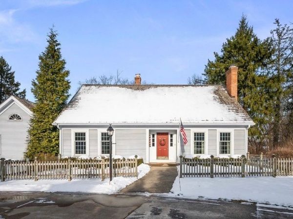 213 E Streetsboro Street, Hudson, OH 44236