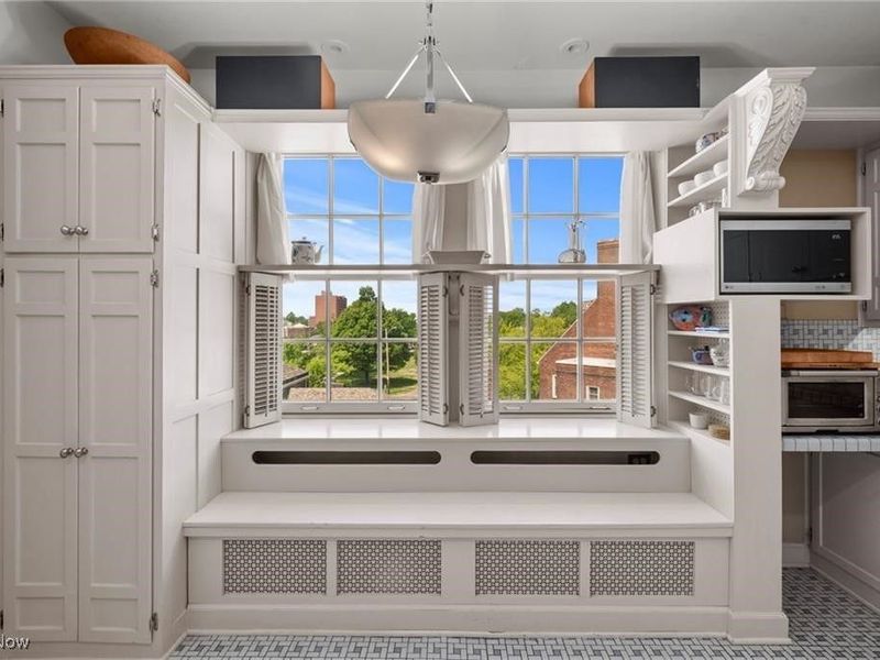 13415 Shaker Boulevard, Unit 12K3, Cleveland, OH 44120 Photo 30