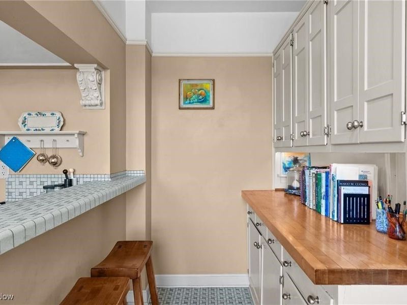 13415 Shaker Boulevard, Unit 12K3, Cleveland, OH 44120 Photo 31