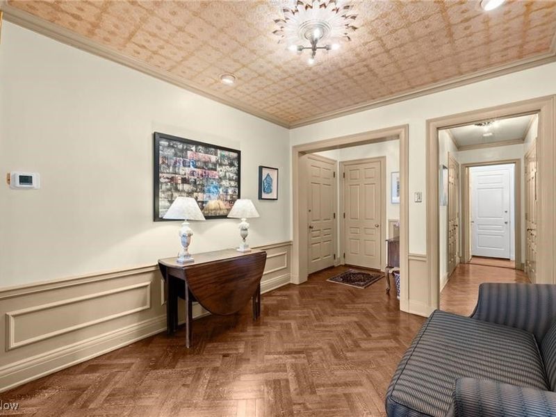 13415 Shaker Boulevard, Unit 12K3, Cleveland, OH 44120 Photo 9