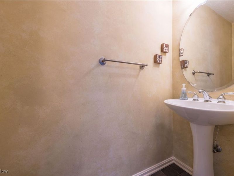 4528 Secretariat Court, Avon, OH 44011 Photo 32