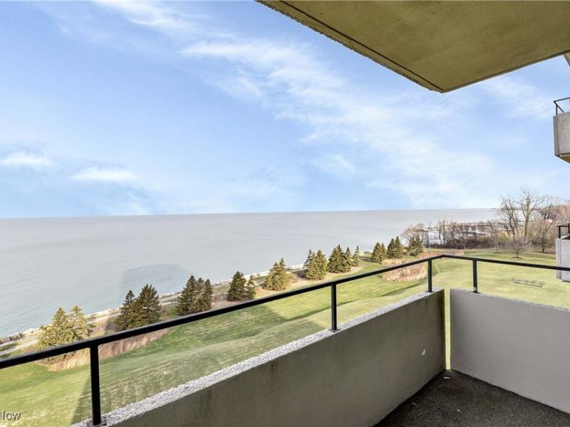 2 Bratenahl Place, Unit 5E, Bratenahl, OH 44108 Photo 16