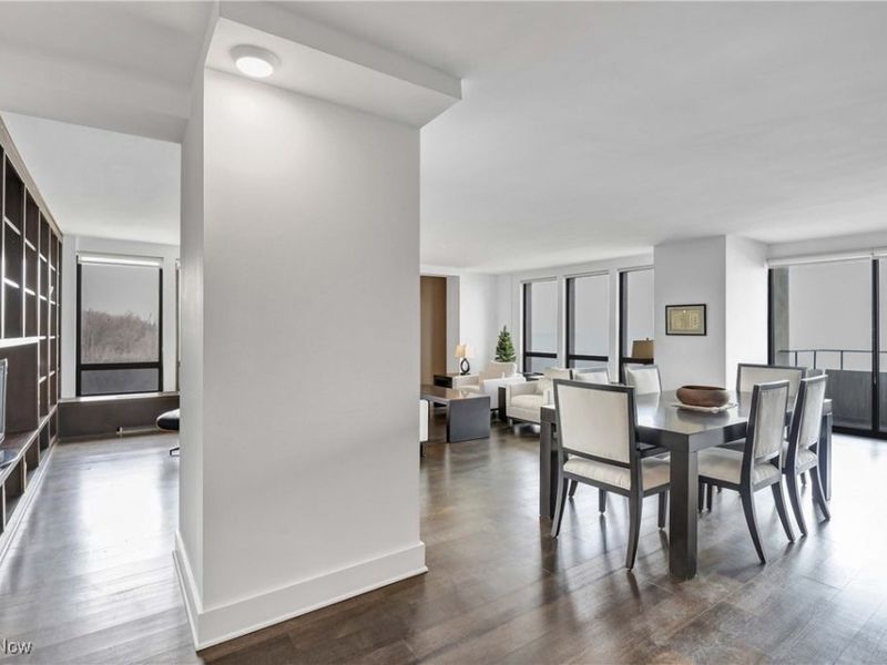 2 Bratenahl Place, Unit 5E, Bratenahl, OH 44108 Photo 9