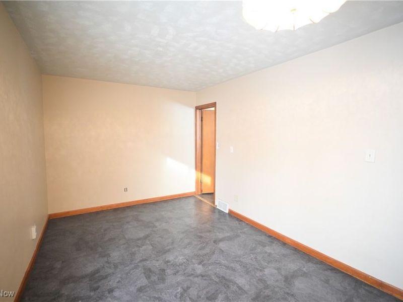 206 Olivet Avenue, Akron, OH 44319 Photo 10