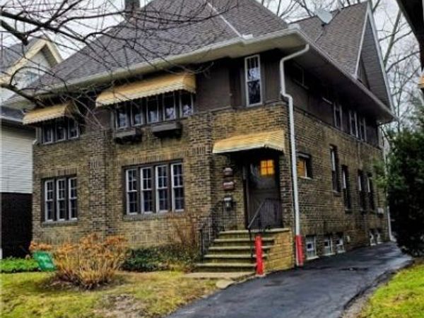2123 Stillman Road, Cleveland Heights, OH 44118