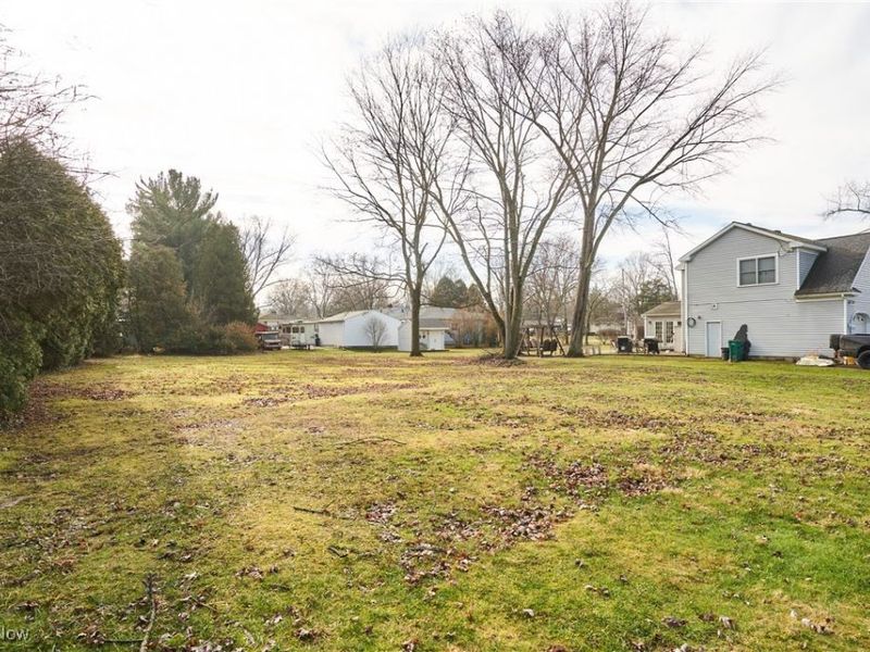 2440 Sand Run Parkway, Fairlawn, OH 44333 Photo 2