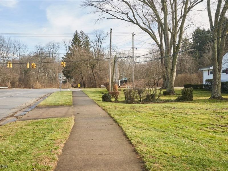 2440 Sand Run Parkway, Fairlawn, OH 44333 Photo 4