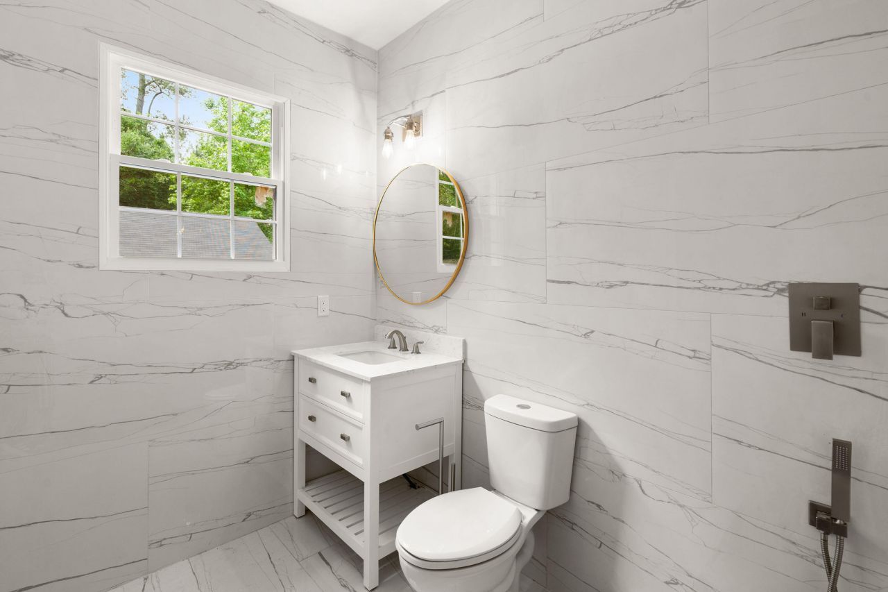 1775 Broughton Street Street Photo 24