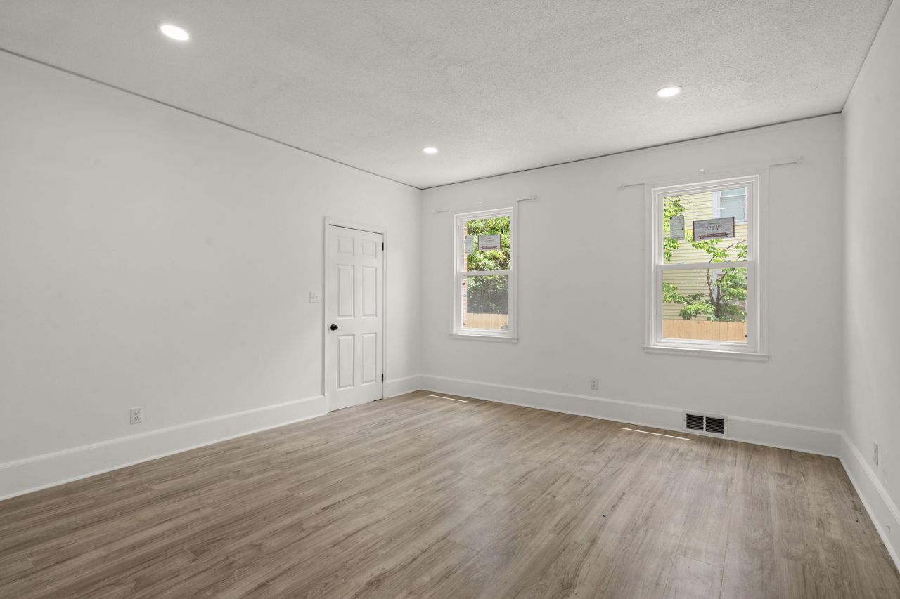 1775 Broughton Street Street Photo 26