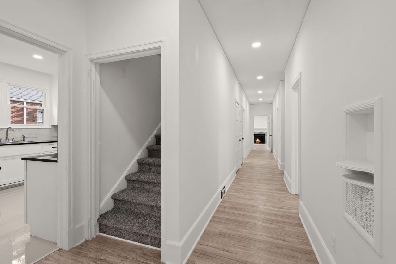 1775 Broughton Street Street Photo 27