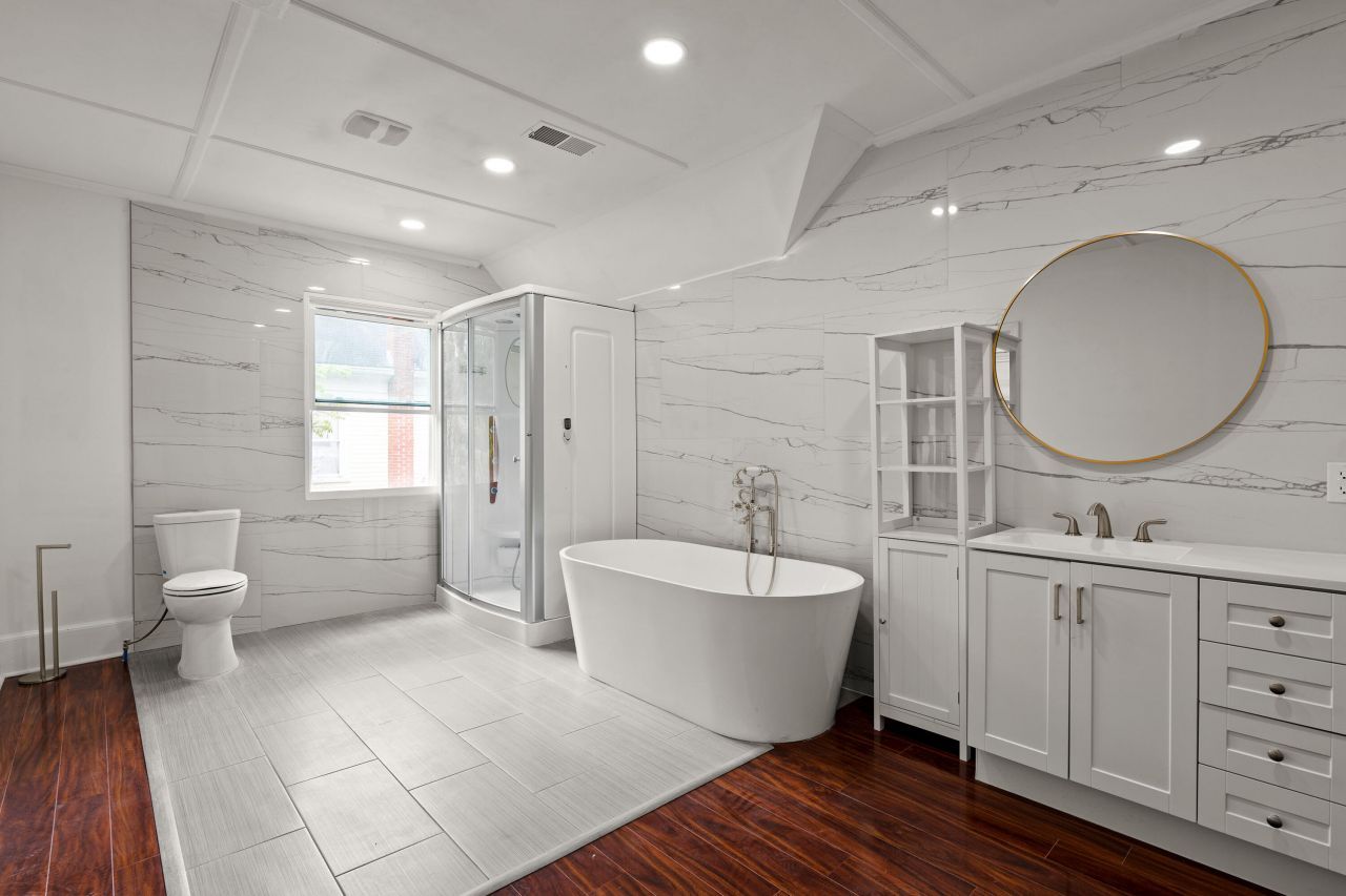 1775 Broughton Street Street Photo 32