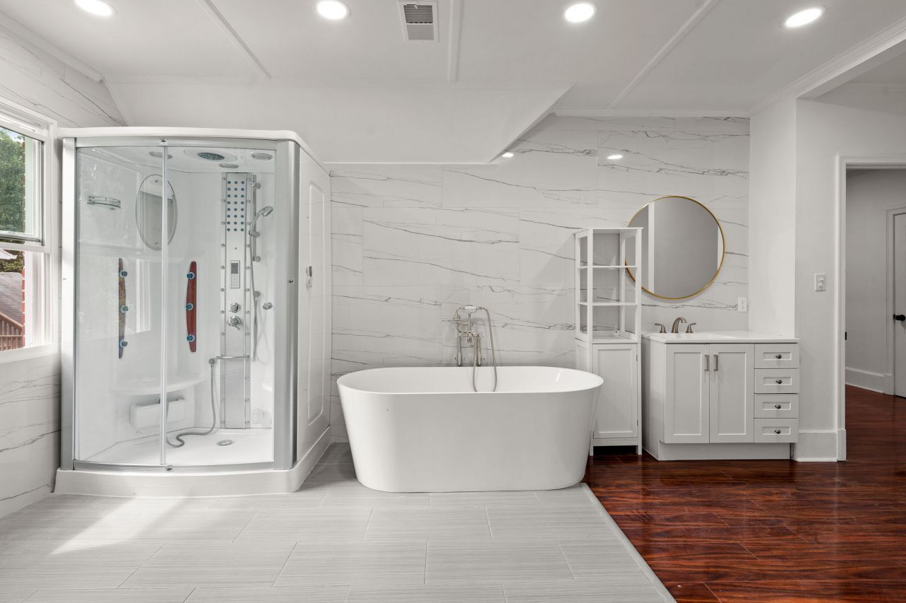 1775 Broughton Street Street Photo 33