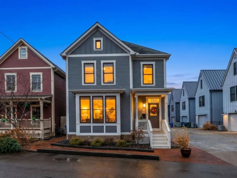 135 Punta Alley, Columbus, OH 43201 Photo 1