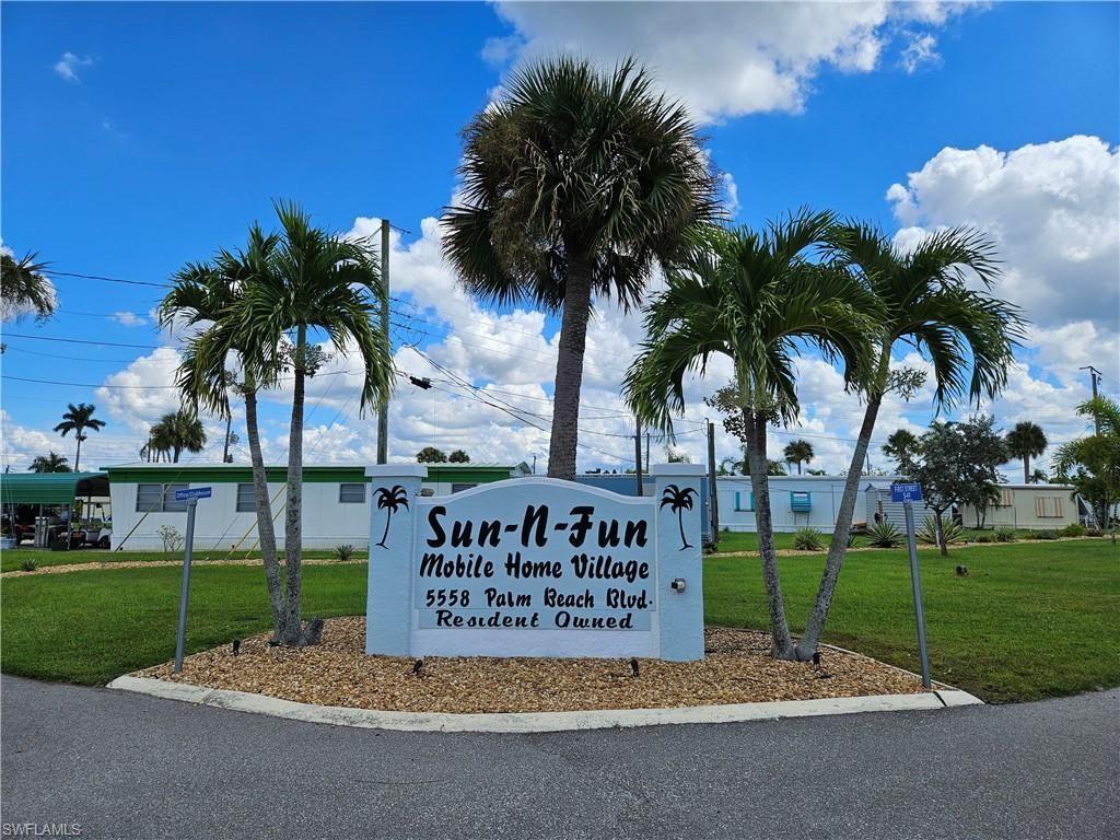 5558 Palm Beach Blvd, Unit 82, Fort Myers, FL 33905 Photo