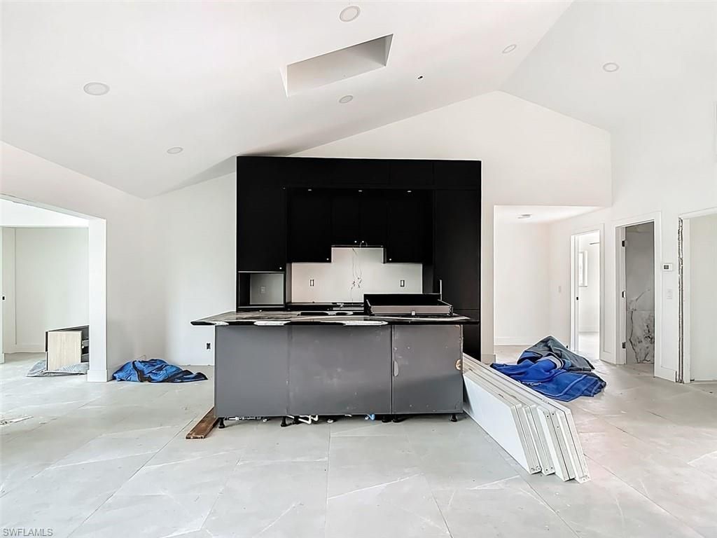 497 Lake Murex Cir, Sanibel, FL 33957 Photo