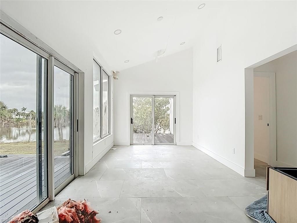 497 Lake Murex Cir, Sanibel, FL 33957 Photo