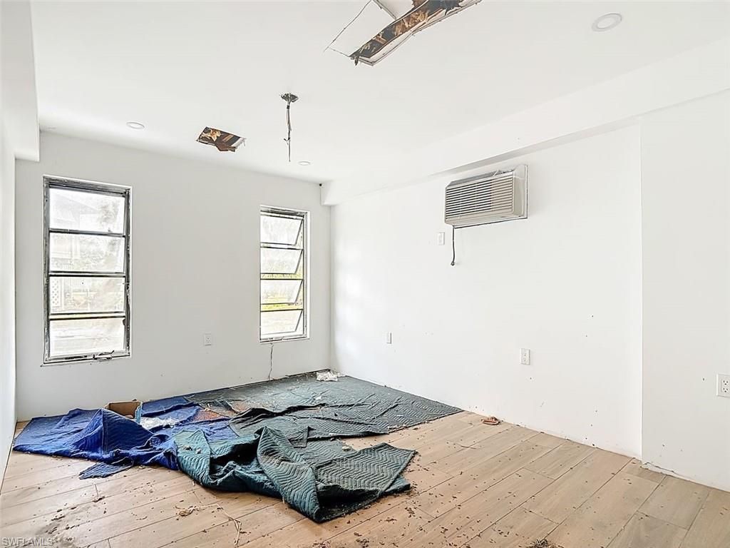 497 Lake Murex Cir, Sanibel, FL 33957 Photo