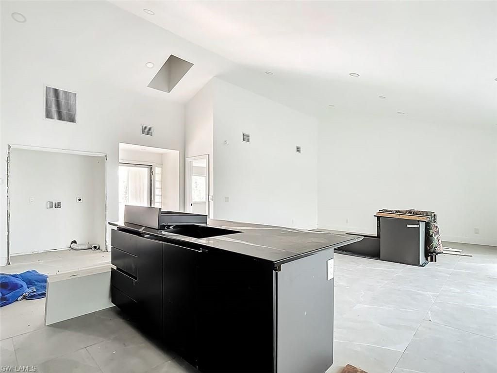 497 Lake Murex Cir, Sanibel, FL 33957 Photo