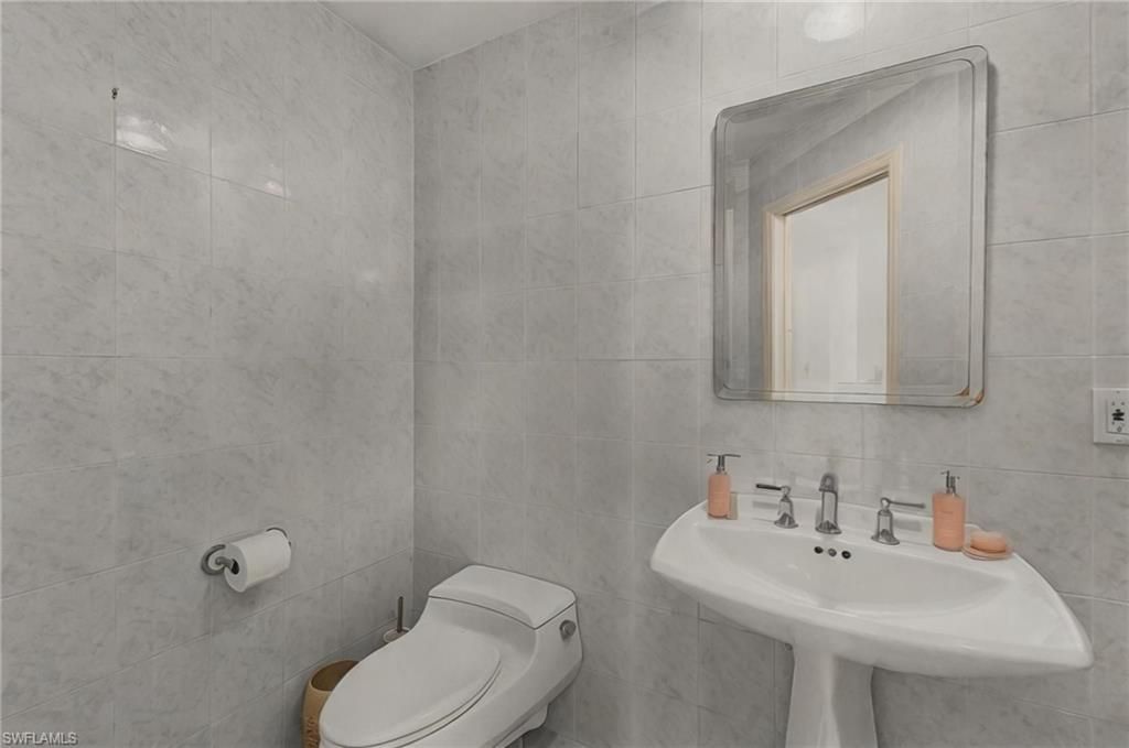 5345 Nautilus Dr, Cape Coral, FL 33904 Photo