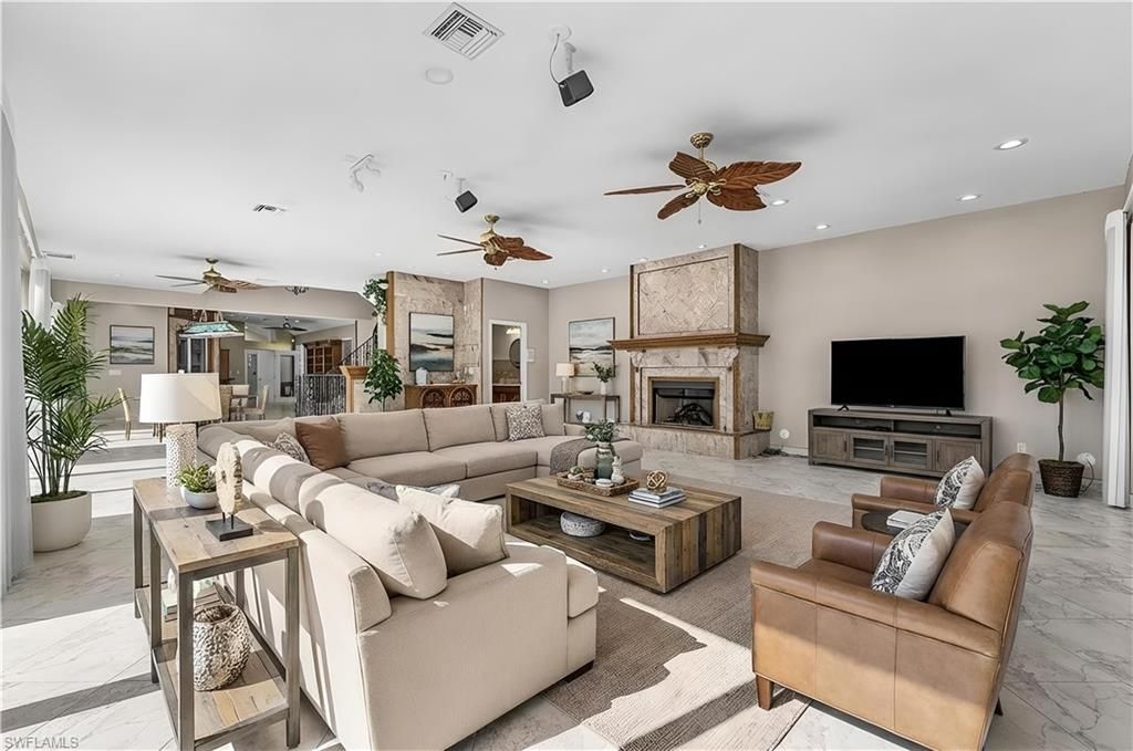 5345 Nautilus Dr, Cape Coral, FL 33904 Photo