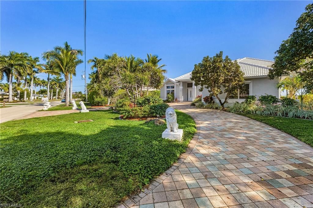 5345 Nautilus Dr, Cape Coral, FL 33904 Photo