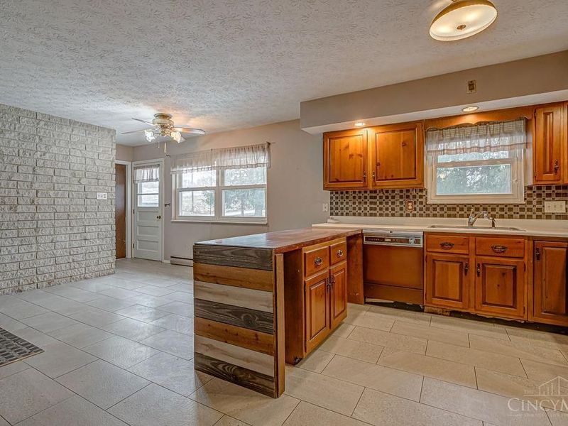 9871 US Rt 127, Somers Twp, OH 45311 Photo 7