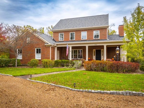 9850 Zig Zag Road, Montgomery, OH 45242