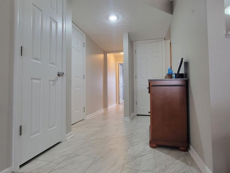 100 Gateway Drive, Unit L, Milford, OH 45150 Photo 2