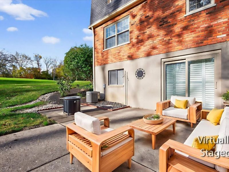 33 Creekwood Square, Glendale, OH 45246 Photo 47