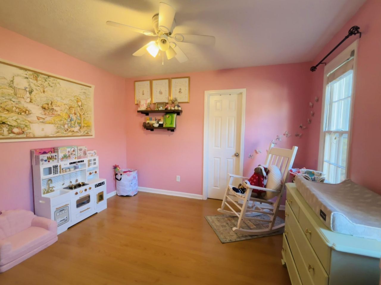 904 Beresford Court Photo 13