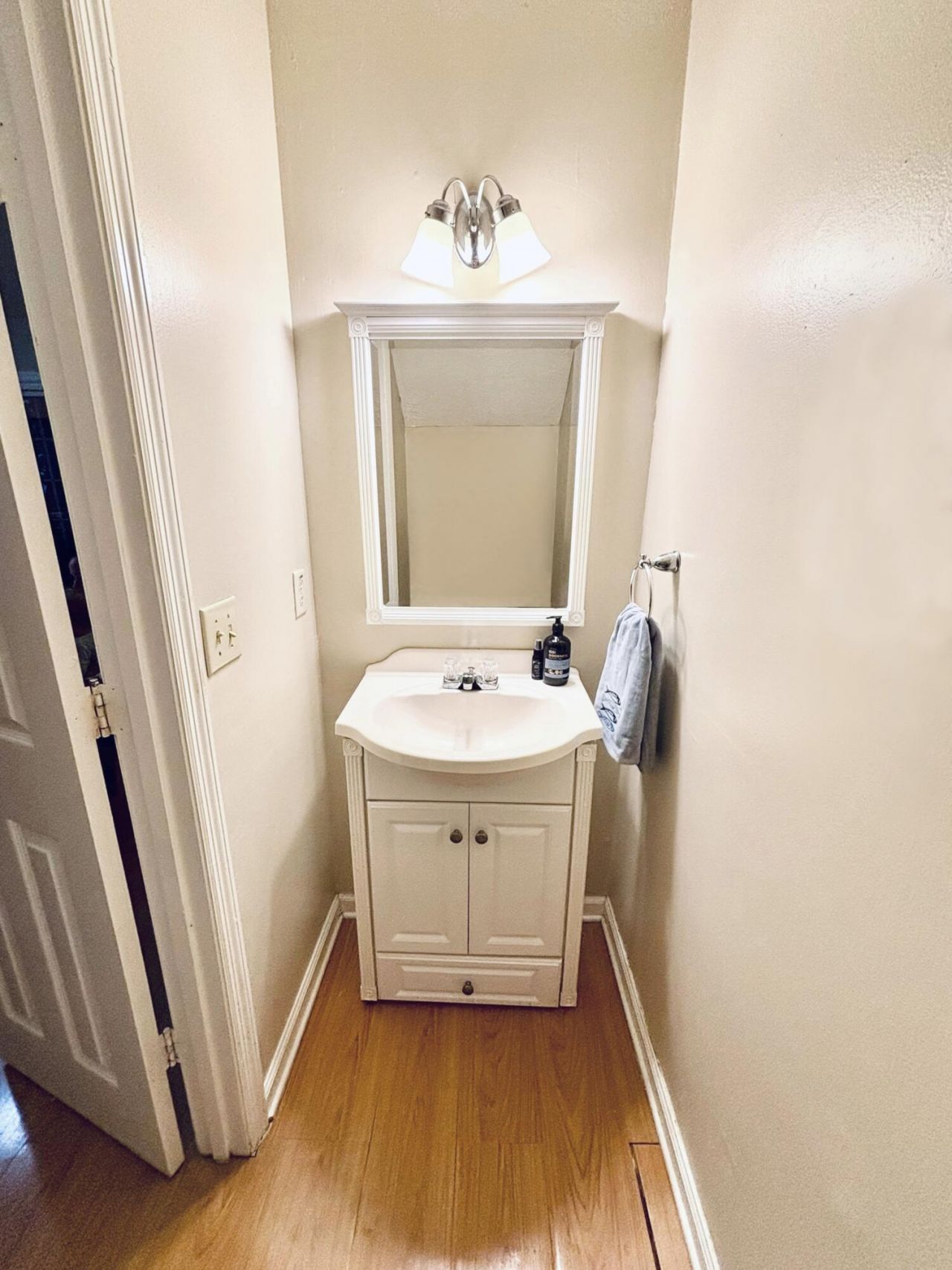 904 Beresford Court Photo 6