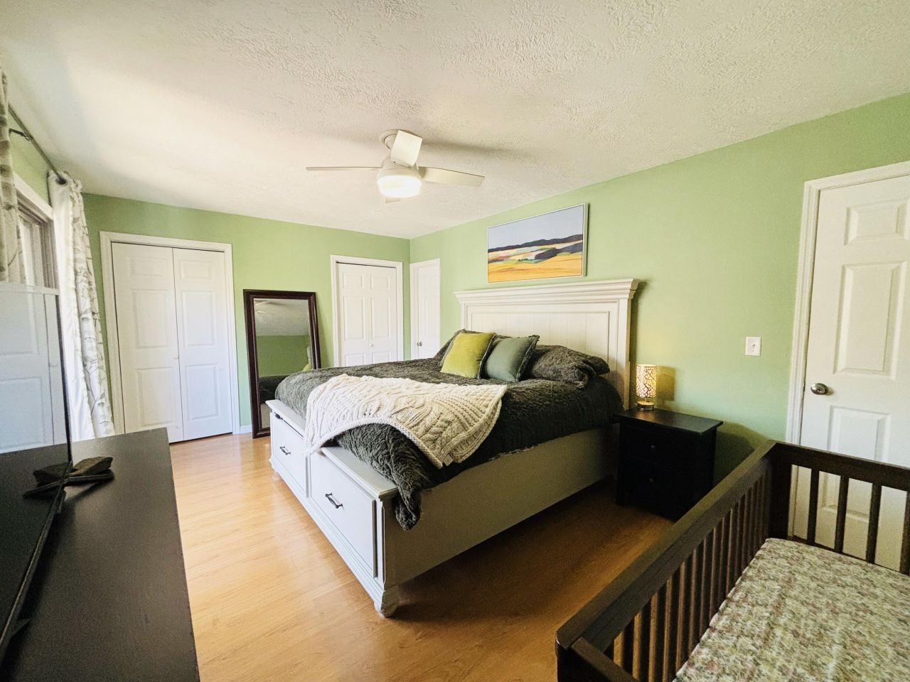 904 Beresford Court Photo 9