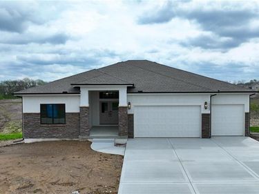 10503 N Liberty Street, Kansas City, MO 64155