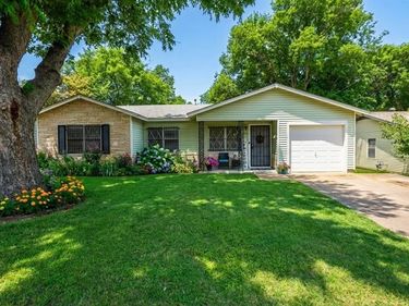 4120 Wilhelm Street, Fort Worth, TX 76119